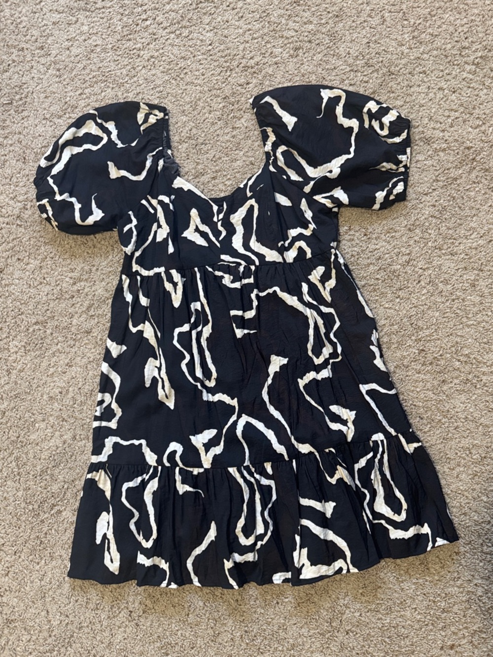 Nine West Brand Puff Sleeve Black and Cream Abstract Dress Size XL
